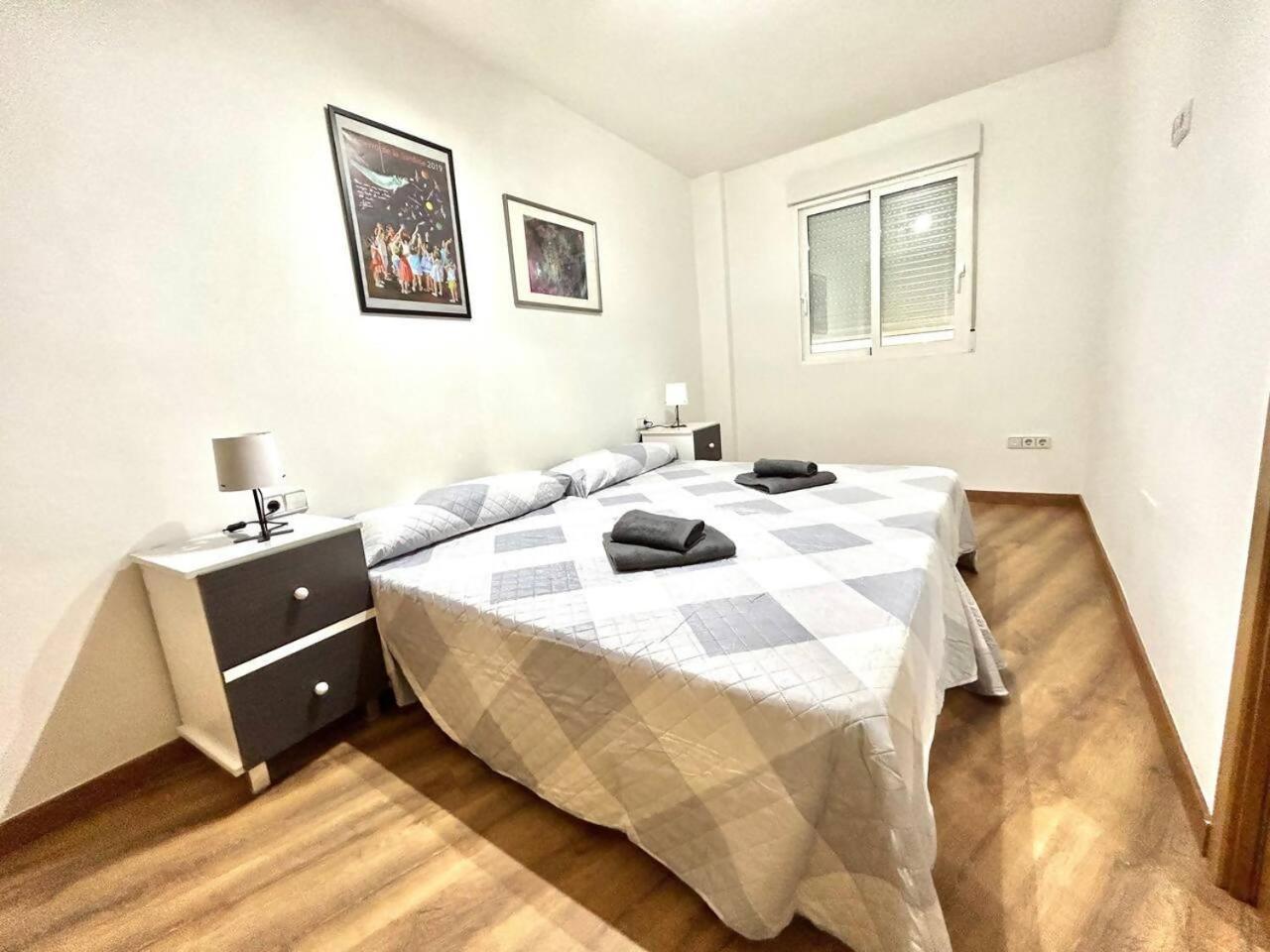 Plaza Europa Mas Que Apartamentos ムルシア エクステリア 写真